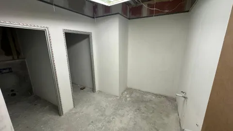 WhatsApp Image 2024-12-13 at 09.23.58.